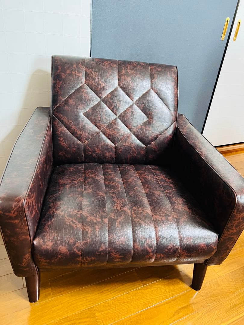 希少カリモクＦＵＲＮＩＴＵＲＥロビーチェア ブラウンマーブル柄 ソファ2脚セット