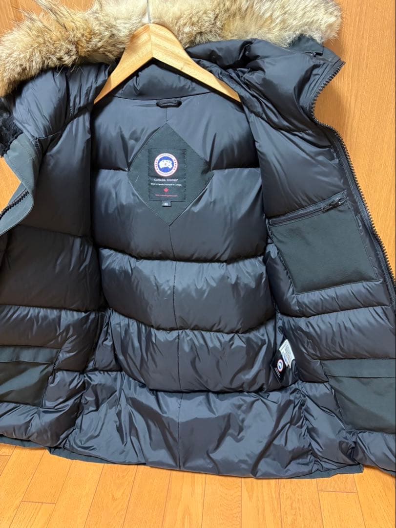   ジャスパー　ダウンジャケット