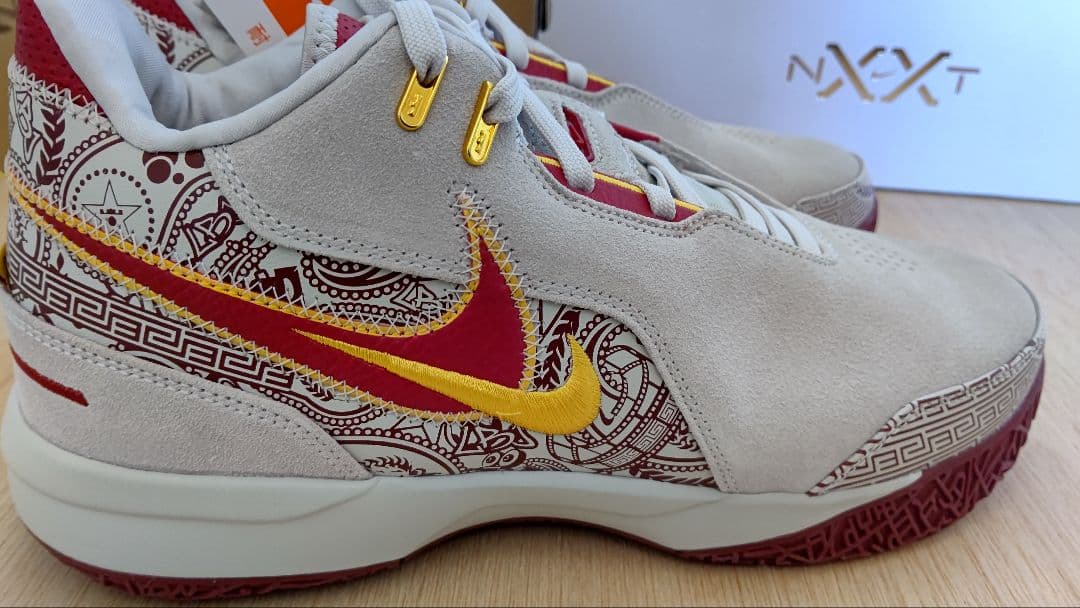 ナイキ NIKE ズーム レブロン NXXT GEN AMPD EP