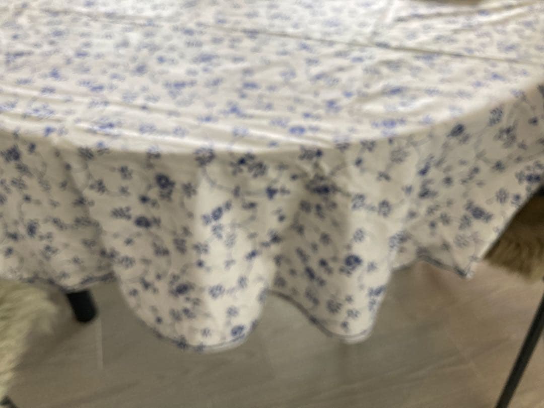 ロイヤルコペンハーゲンブルーフラワー テーブルクロス 円形デンマーク