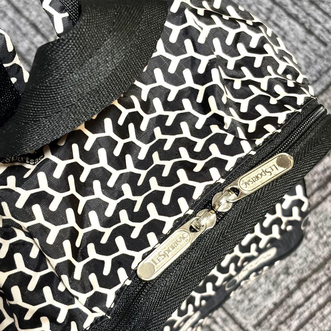 【未使用美品】LeSportsac レスポートサック リュック ポーチ付 総柄