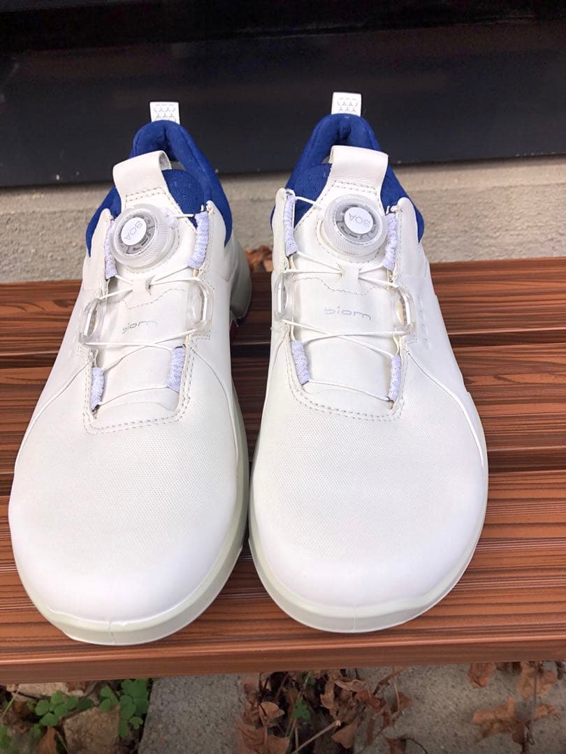 375番 新品ECCO biomゴルフシューズ39 24.5cm スパイクレス