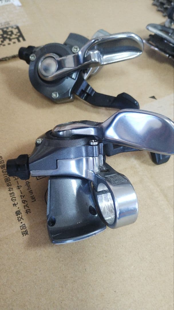 美品シマノ SL-R770 左右シフトレバー　2×10ｓ　105