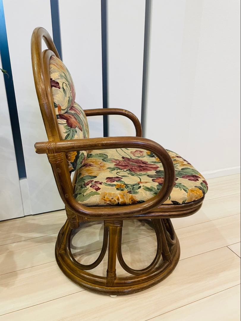 送料込み　ラタン　回転椅子　レトロ