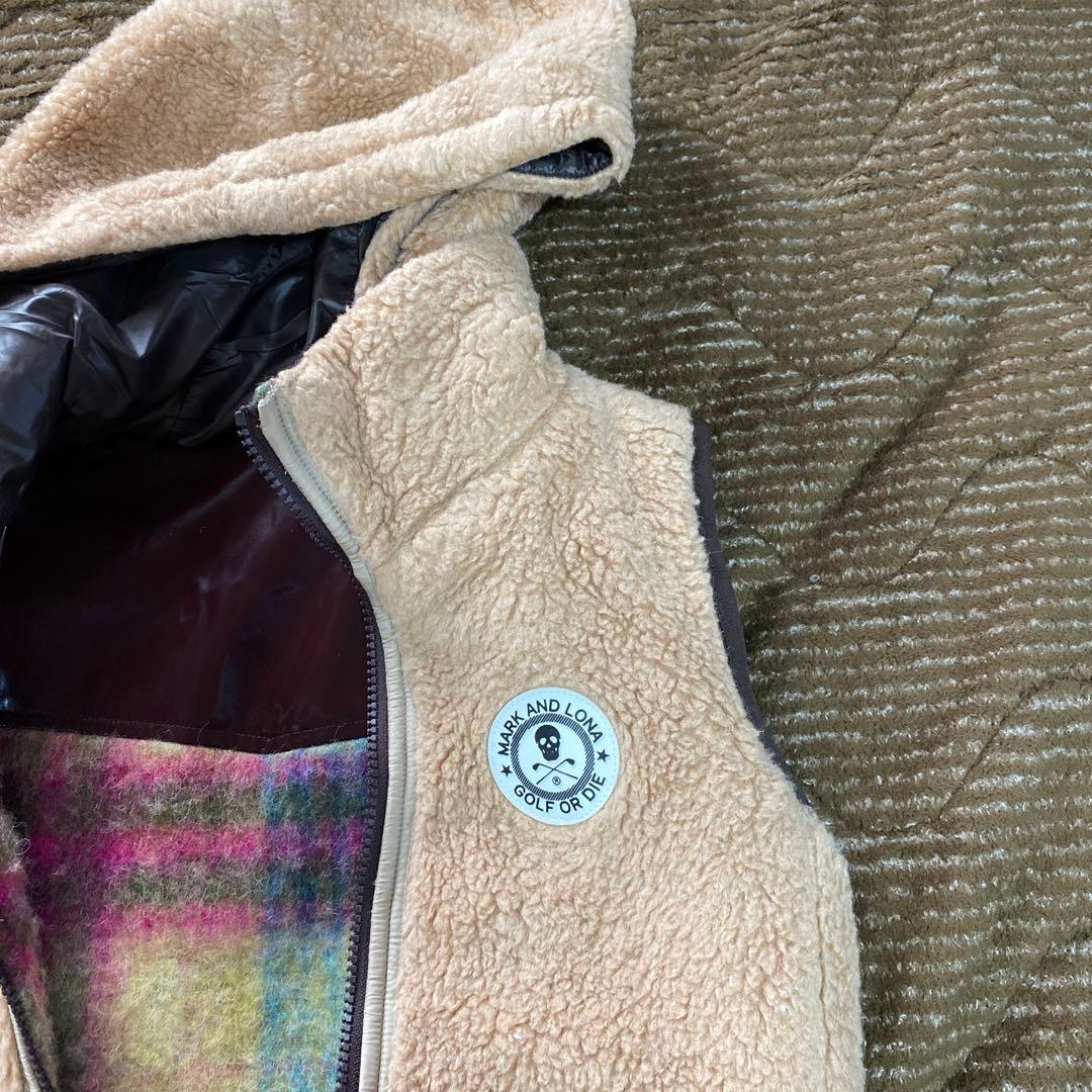 ももこ様専用リバーシブルフリースベスト - メルカリ