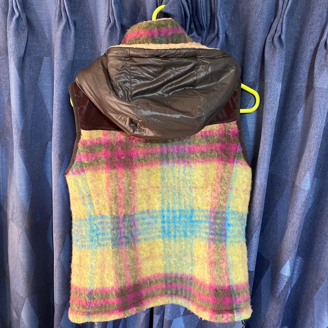 ももこ様専用リバーシブルフリースベスト - メルカリ