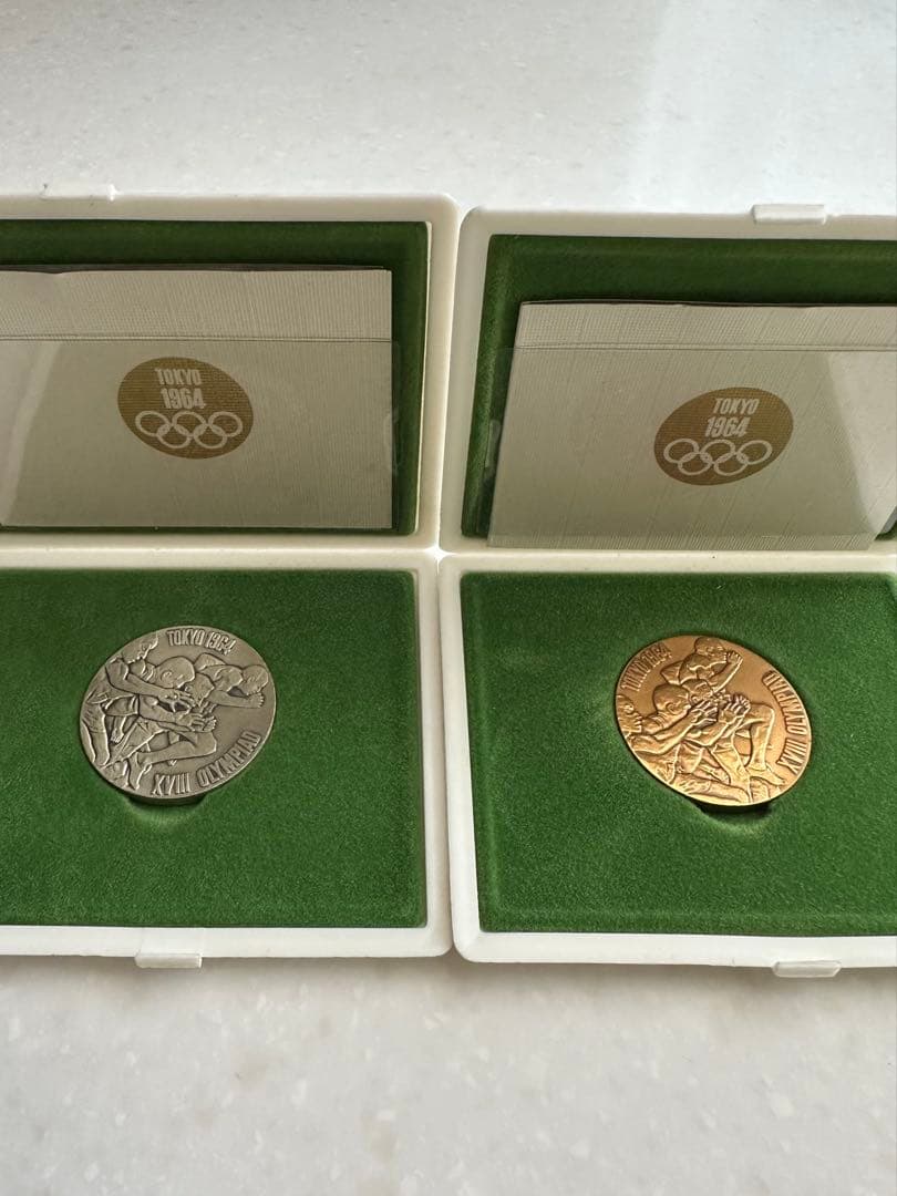 1964 オリンピック東京大会 記念メダル 銀・銅 2点セット - メルカリ
