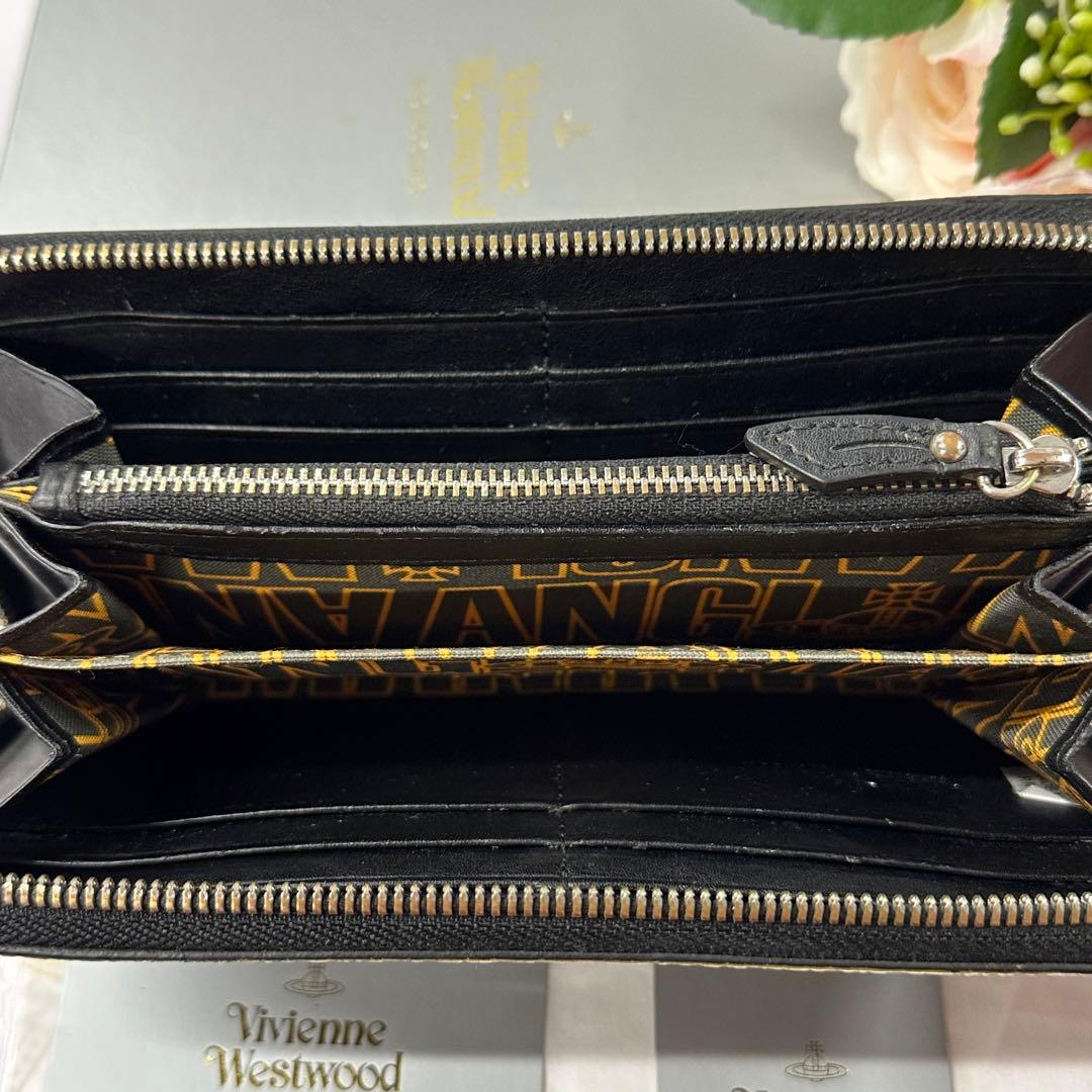 新品同様‼️ ヴィヴィアンウエストウッド　財布　長財布　ラウンドファスナー
