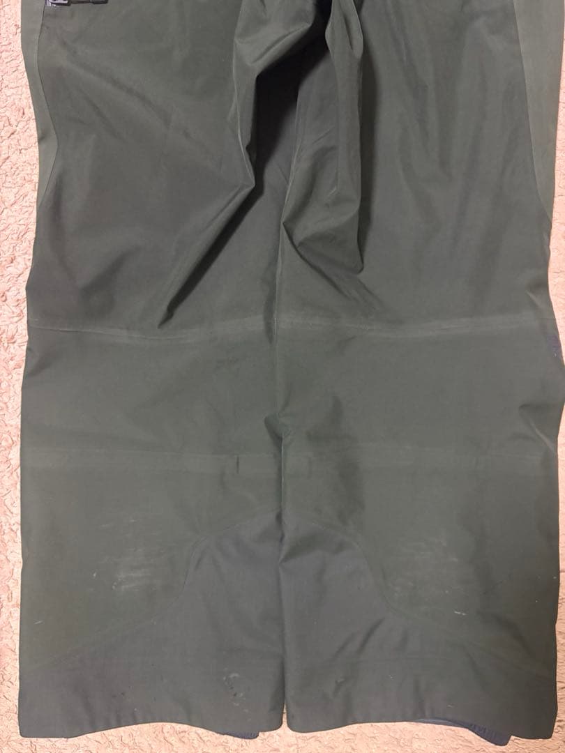 マウンテンハードウェア バウンダリーリッジ 3L ビブ