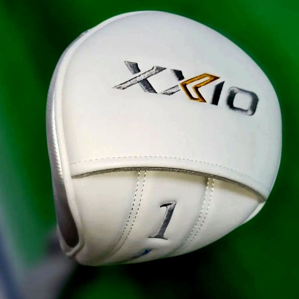 【美品値下げ】ダンロップゼクシオ１３ドライバーレディースL 2024モデル