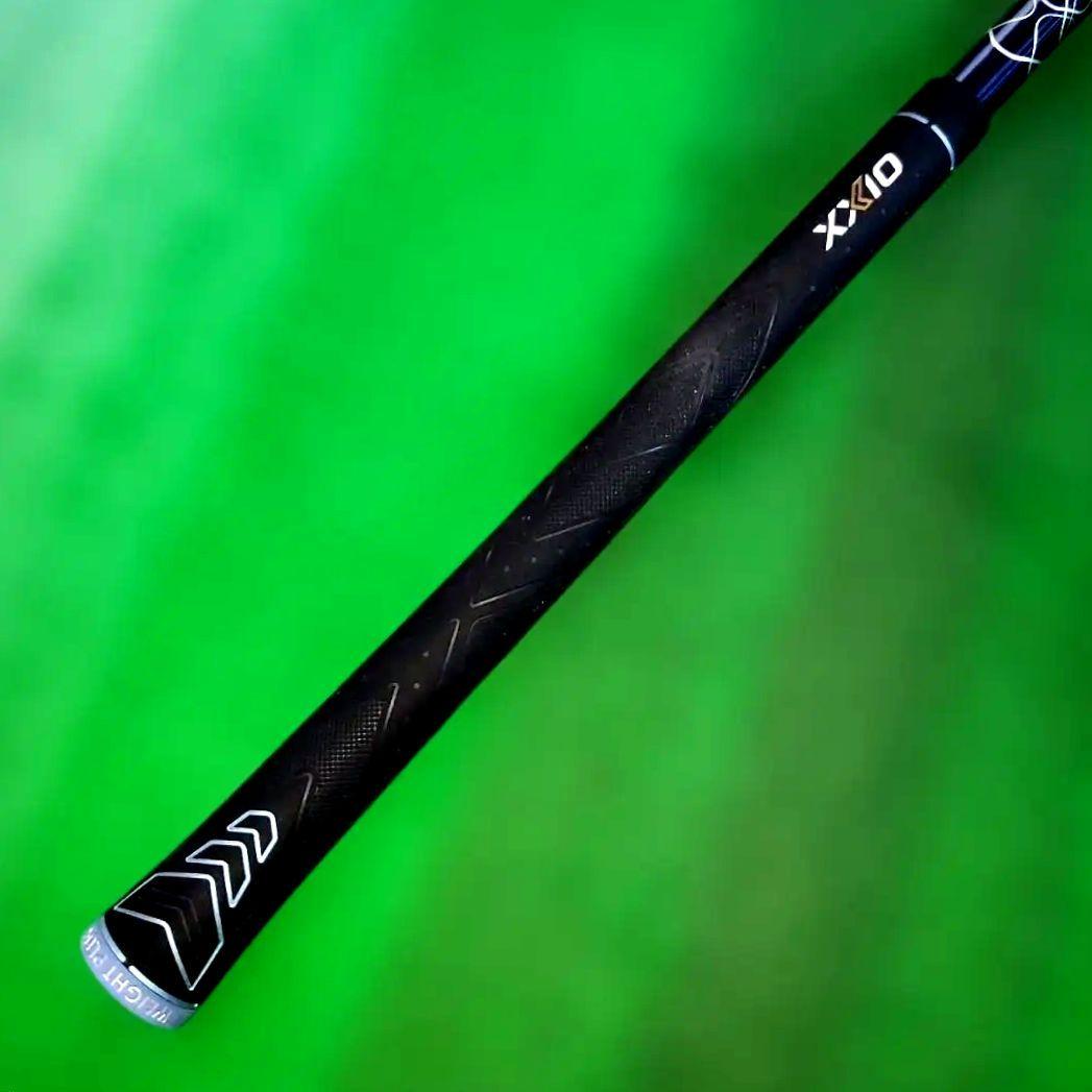 【美品値下げ】ダンロップゼクシオ１３ドライバーレディースL 2024モデル