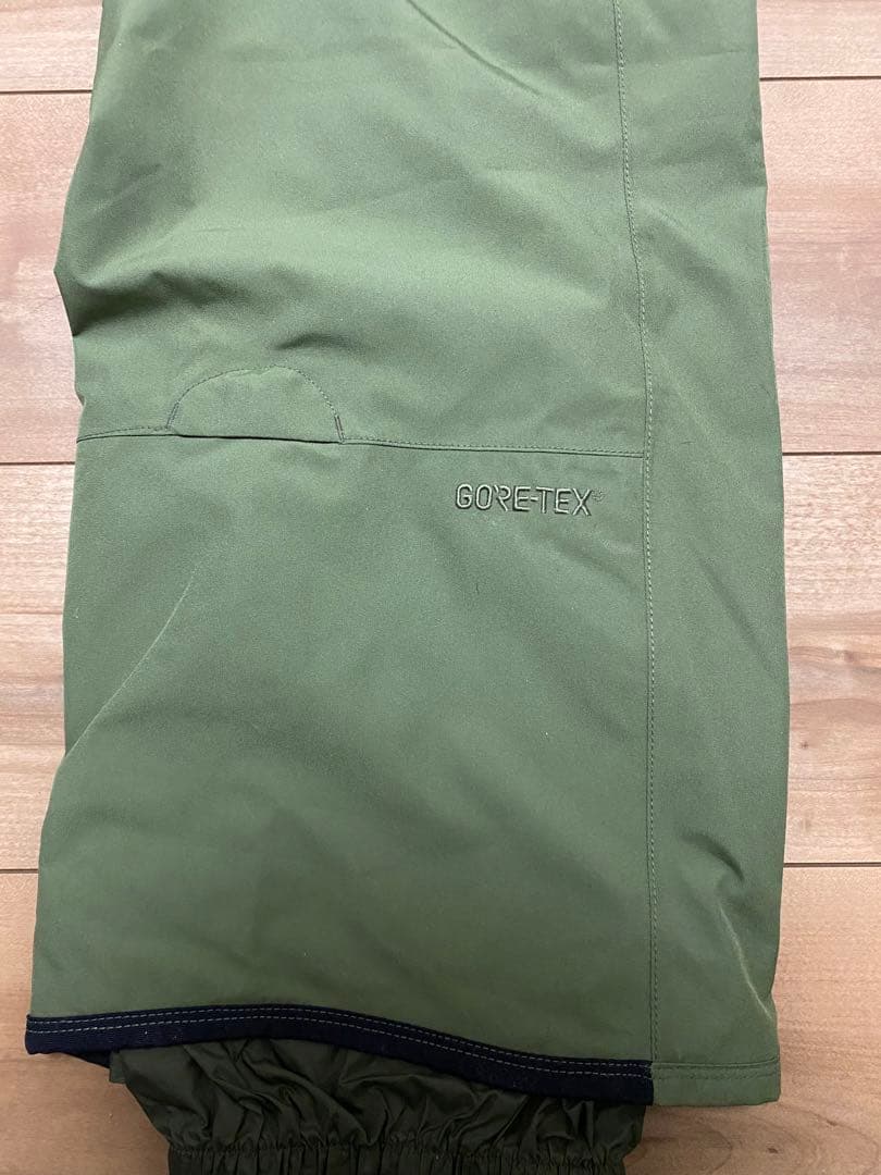 Burton GORE-TEX スノーボードウェア オリーブグリーン　ビブパンツ