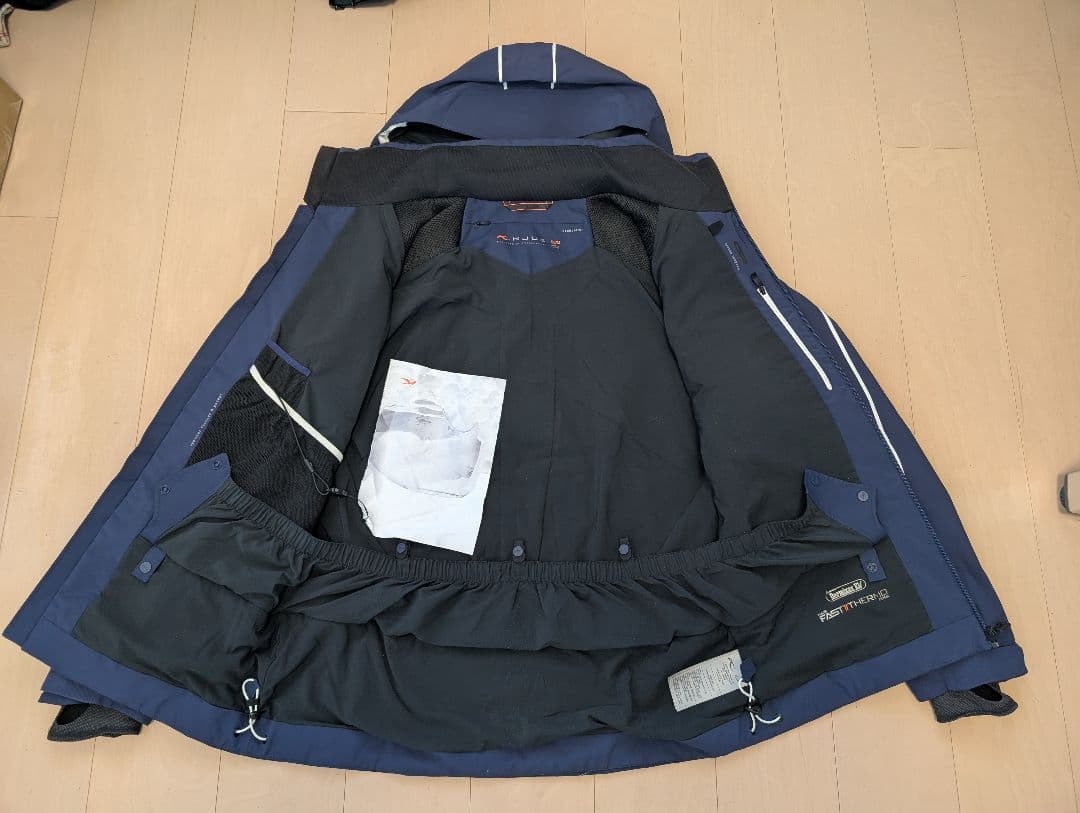 Kjus ネイビー スキーウェアセット (ジャケット+パンツ)