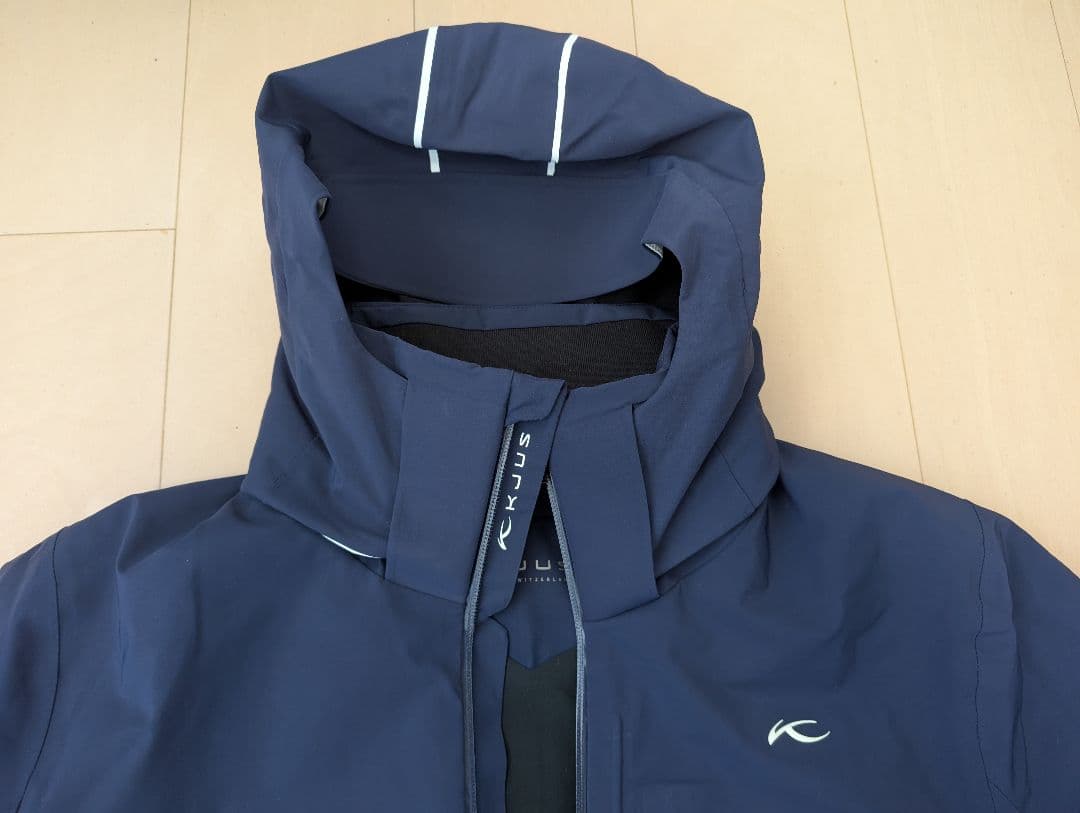 Kjus ネイビー スキーウェアセット (ジャケット+パンツ)