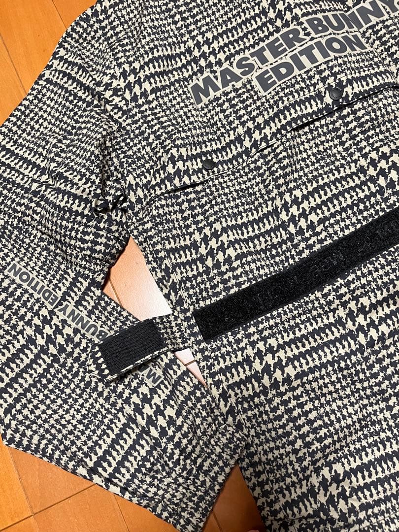 マスターバニー　レディースレインウェアＭ　新品！