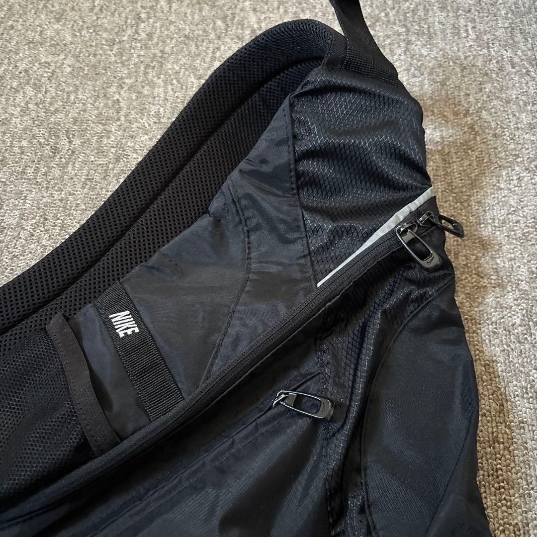 美品 00s NIKE archive スリングバッグ ワンショルダー y2k