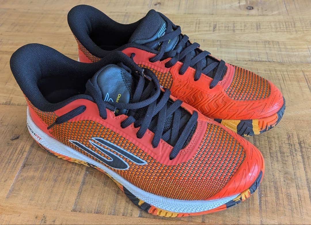 スケッチャーズ　ピックルボールシューズ25.5