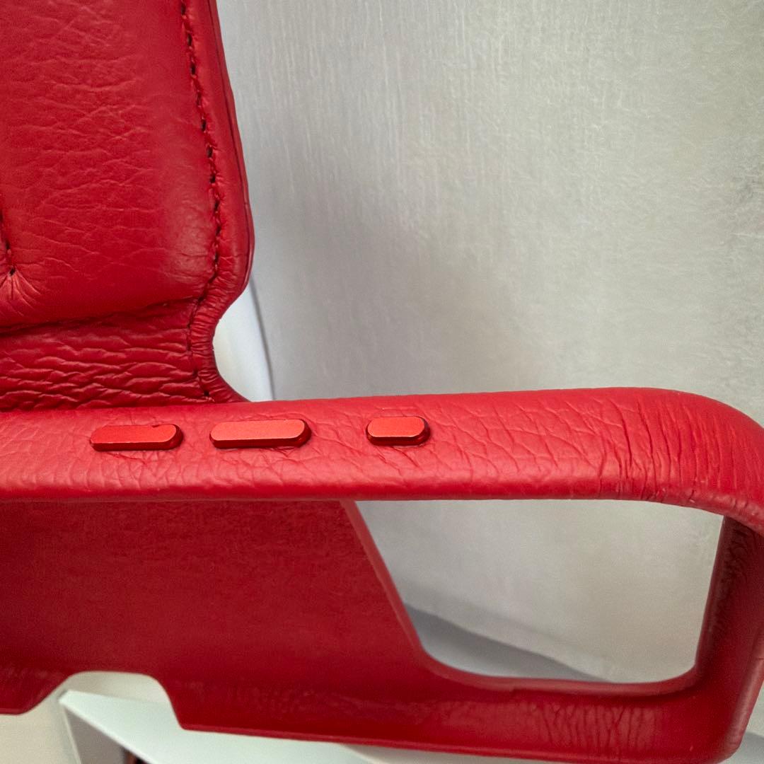 【美品】DEMiu Ballon iPhone17ProMax ケース レッド