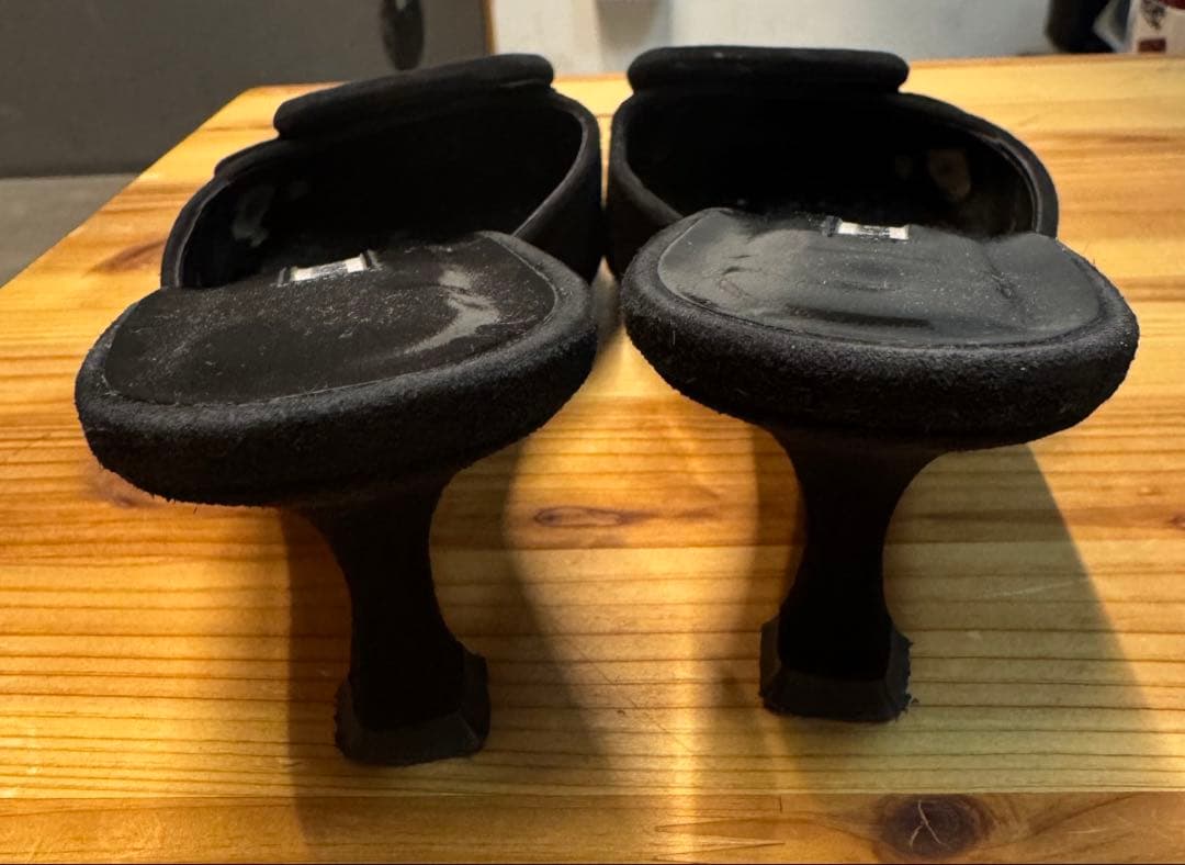 MANOLO BLAHNIK メイセール　ミュール　35ハーフ