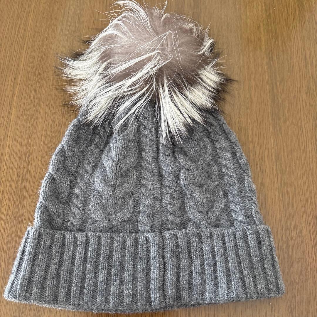 MONCLER ファーニット帽 グレー - メルカリ