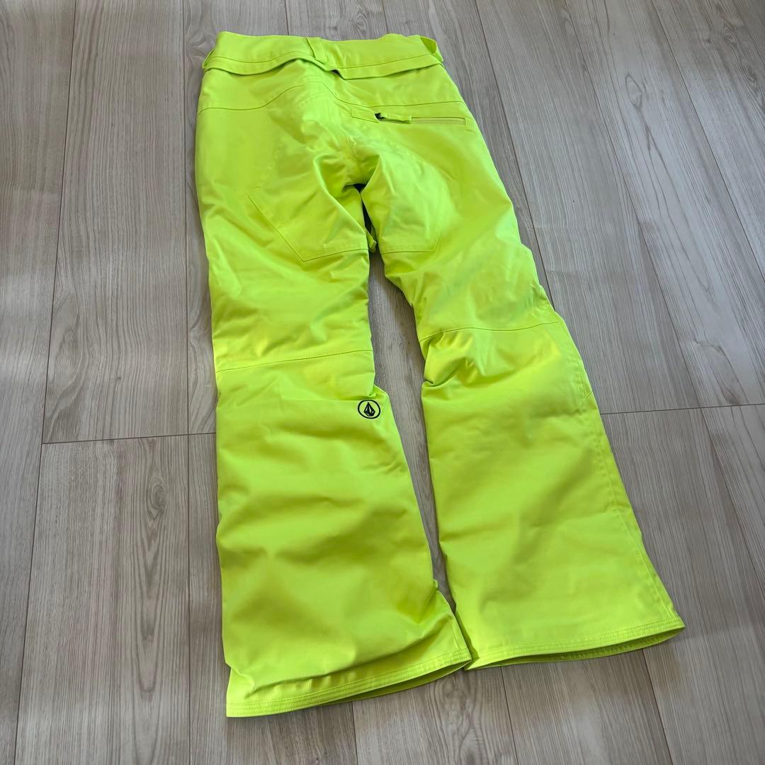 新品○VOLCOMボルコム○ジュニアスノーボードスキーウェアジャケット&パンツ