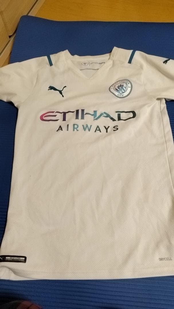 【大人用／XS】マンチェスター・シティの公式ユニフォーム