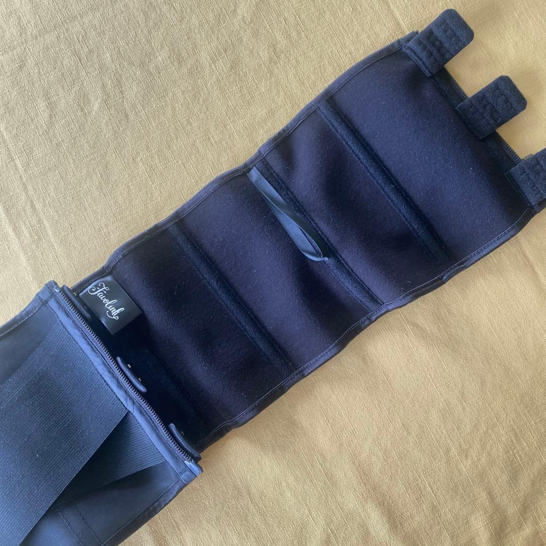 ファボリンク 安井友梨 EXCEED シェイパー ショートベルト　Sサイズ