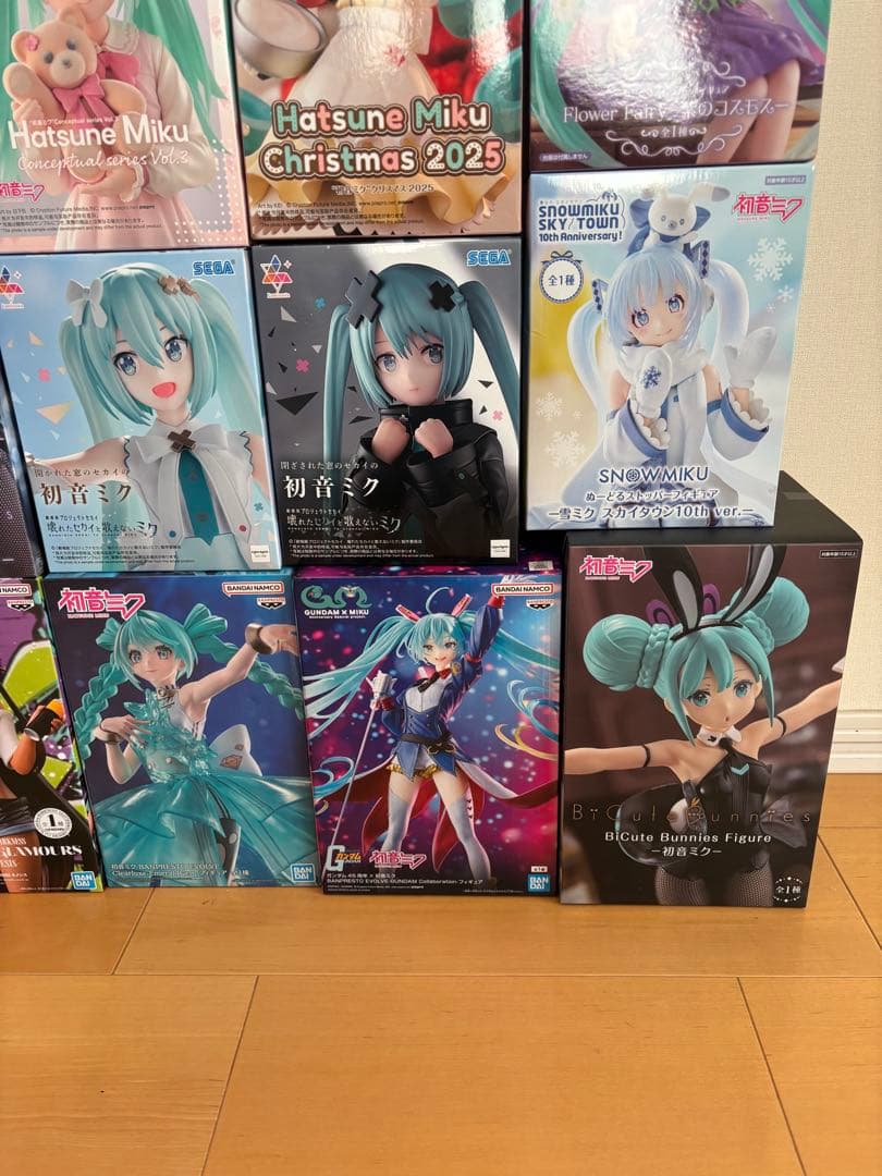 【新品　未開封】　美少女フィギュア　まとめ売り