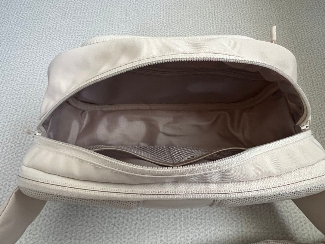 お値引きPOMULU 2WAYヒップシート ベージュ ナイロン ボディバッグ