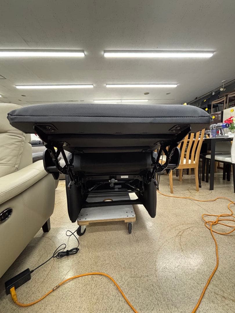 NITORI ニトリ 電動リクライニングチェア コンフェ革 ブラック 2022年