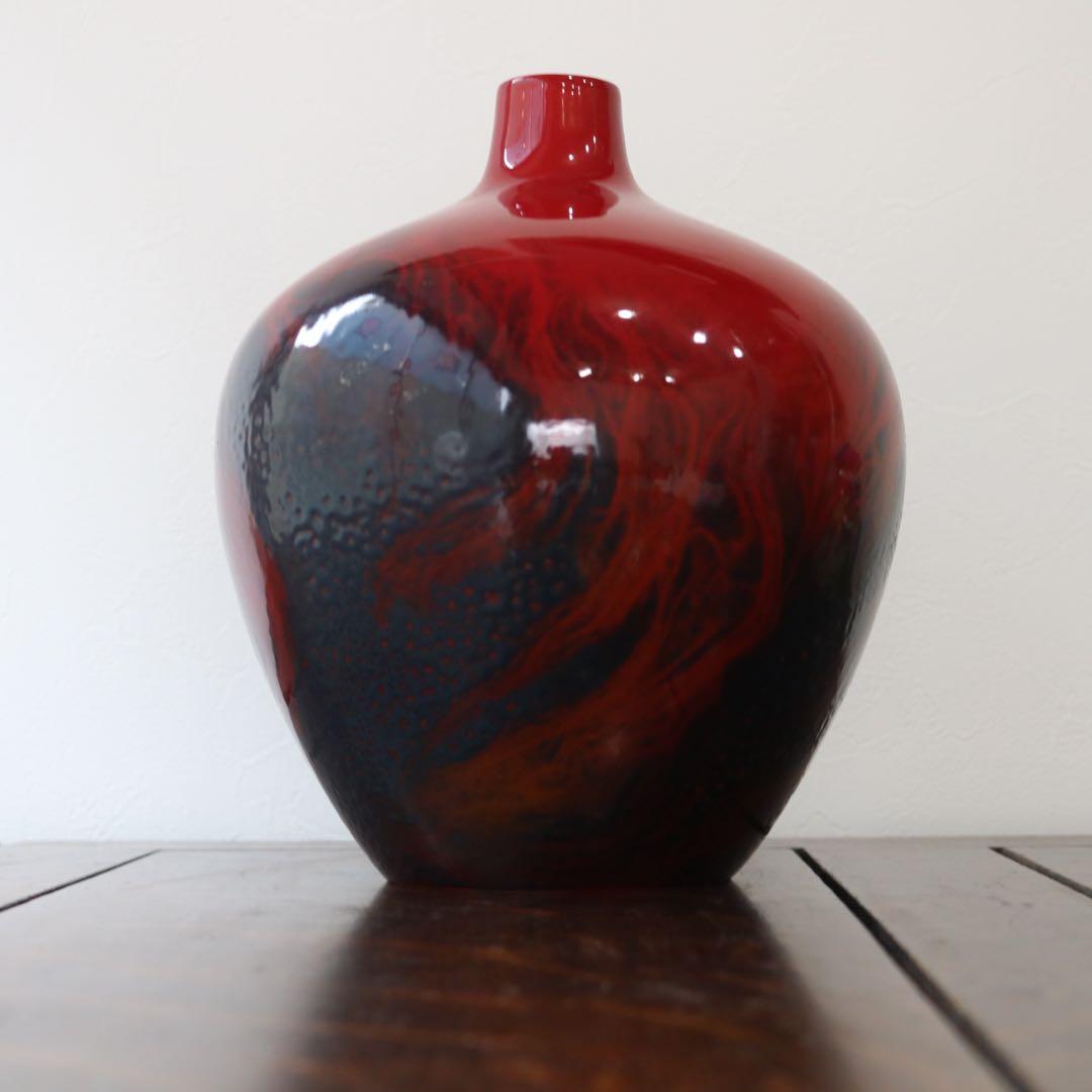 真紅の存在感たるや、英国ロイヤルドルトン ルージュフランベ　花瓶フラワーベース赤