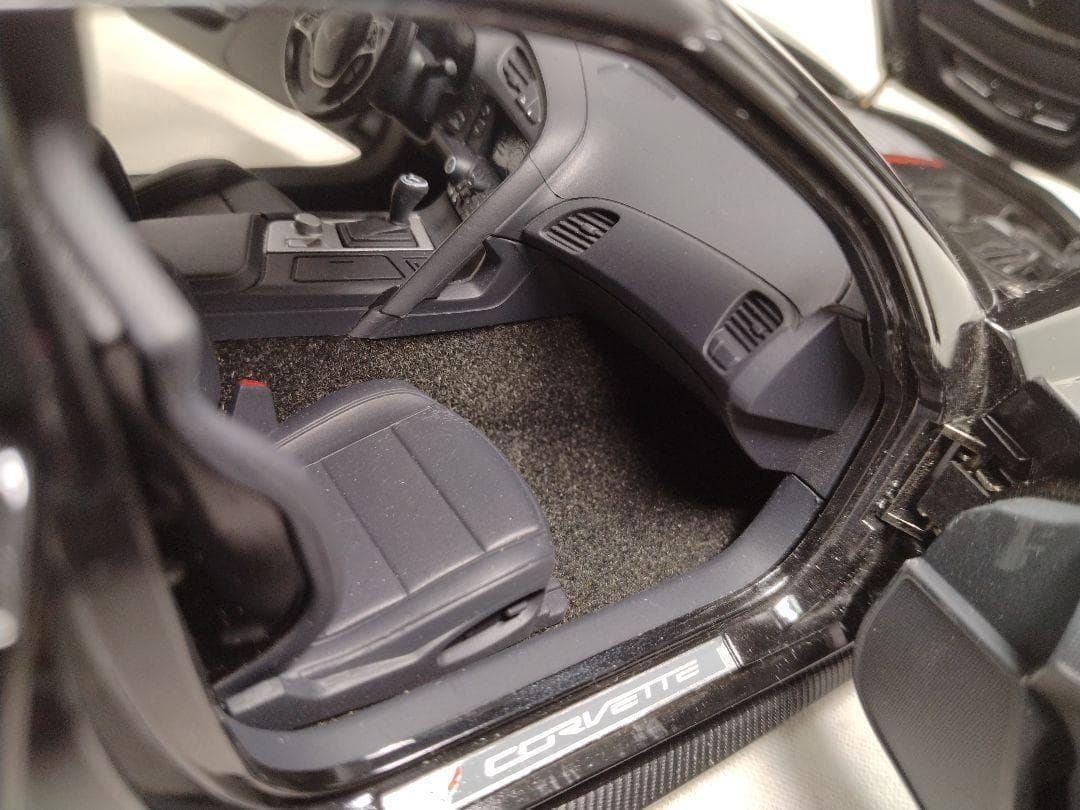 17　オートアート　1/18　シボレー　コルベット　グランスポーツ