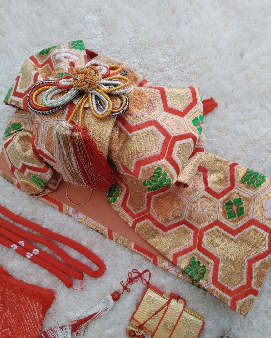 【 美品 】七五三　着物　女の子　7歳　セット　古典柄　ゴールド　赤　おしゃれ