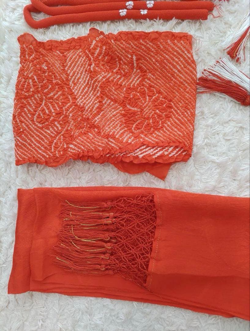 【 美品 】七五三　着物　女の子　7歳　セット　古典柄　ゴールド　赤　おしゃれ