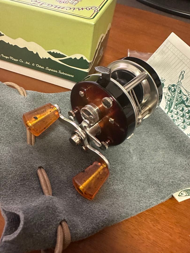 津波ルアーズ　ソニックマスター リール MM-4600SD 6th 新品未使用