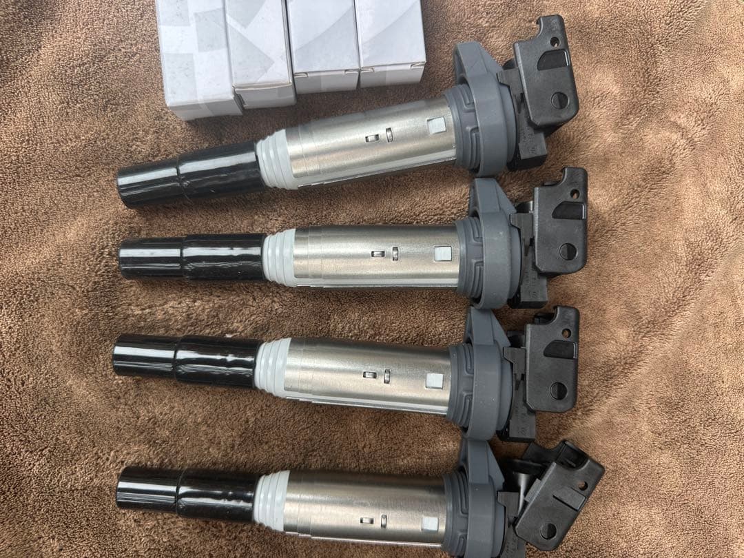 BMW スパークプラグ イグニッションコイル　12120039664