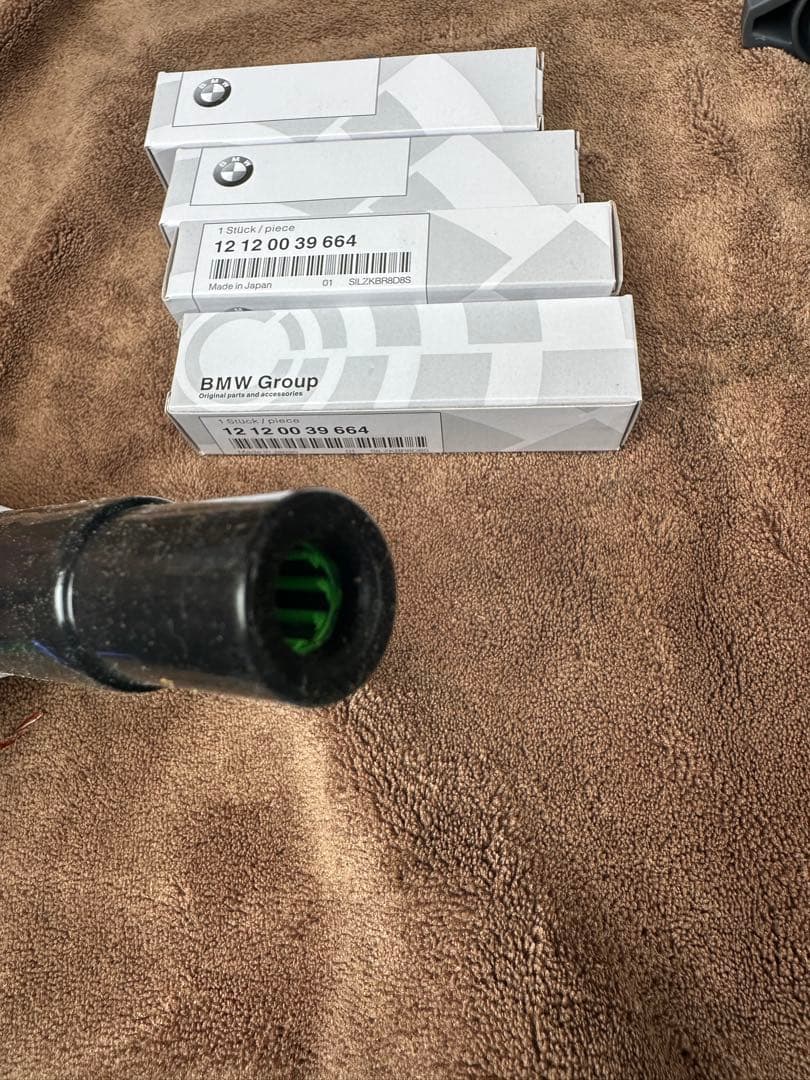 BMW スパークプラグ イグニッションコイル　12120039664
