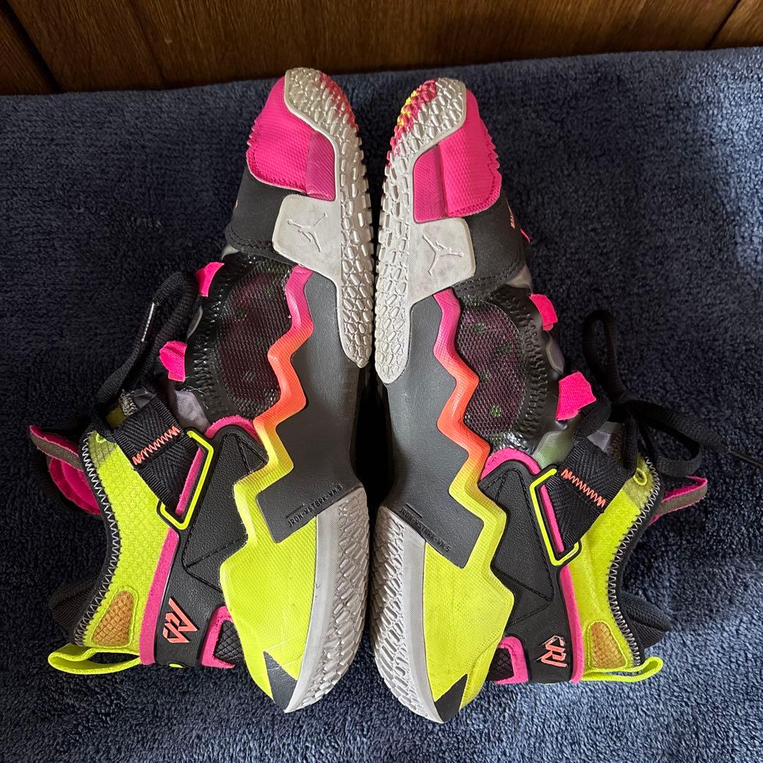 Jordan Zion 1（ジョーダン ザイオン 1）