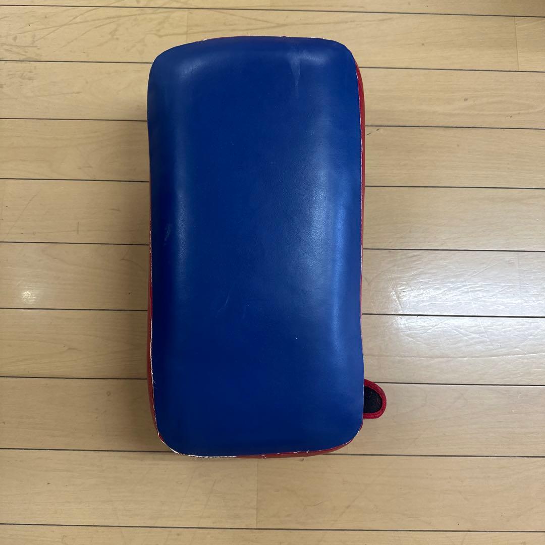 MARTIAL WORLD キックミット 青/赤 - メルカリ