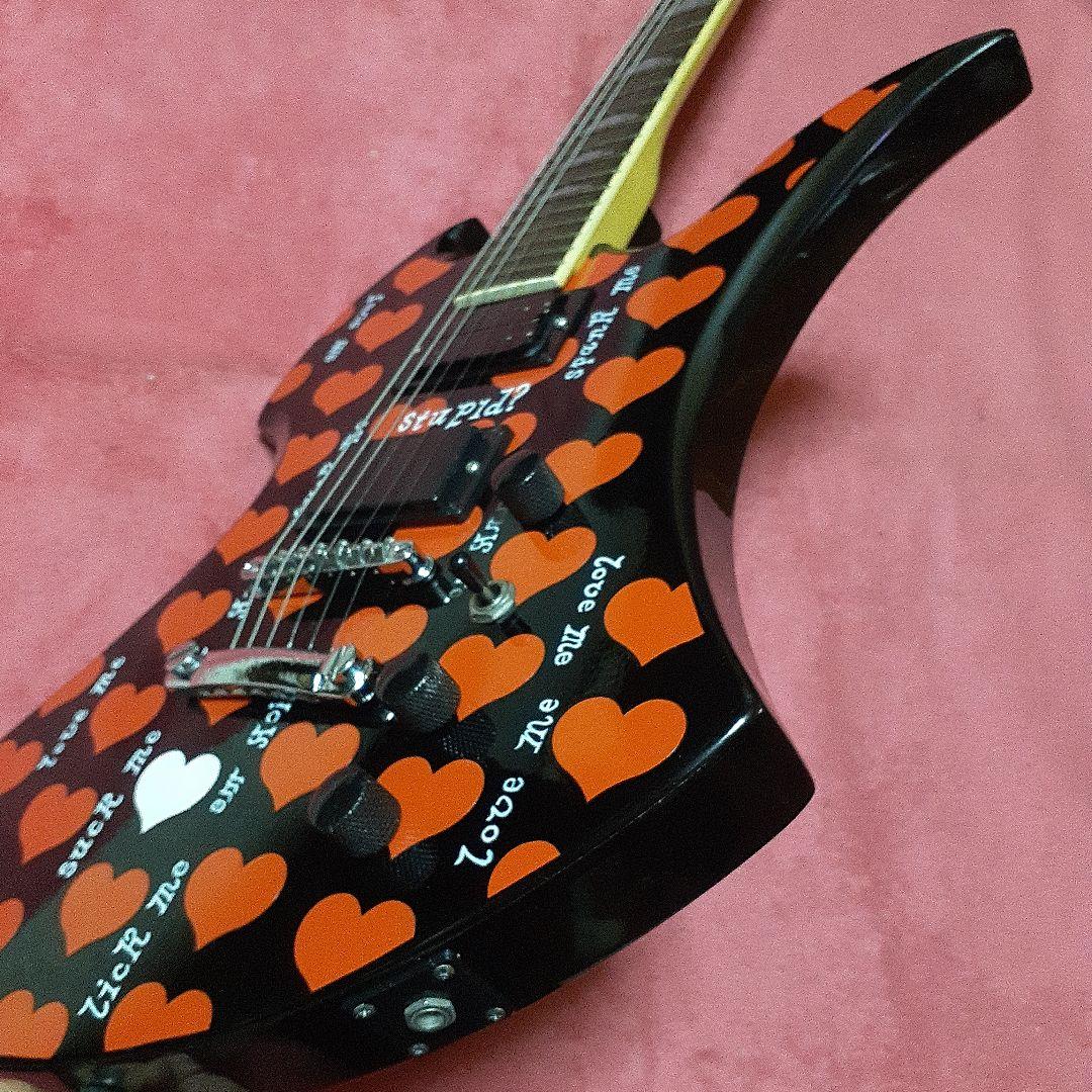 良・美品】ブラックハート・hideモデル。モッキンバードエレキギター
