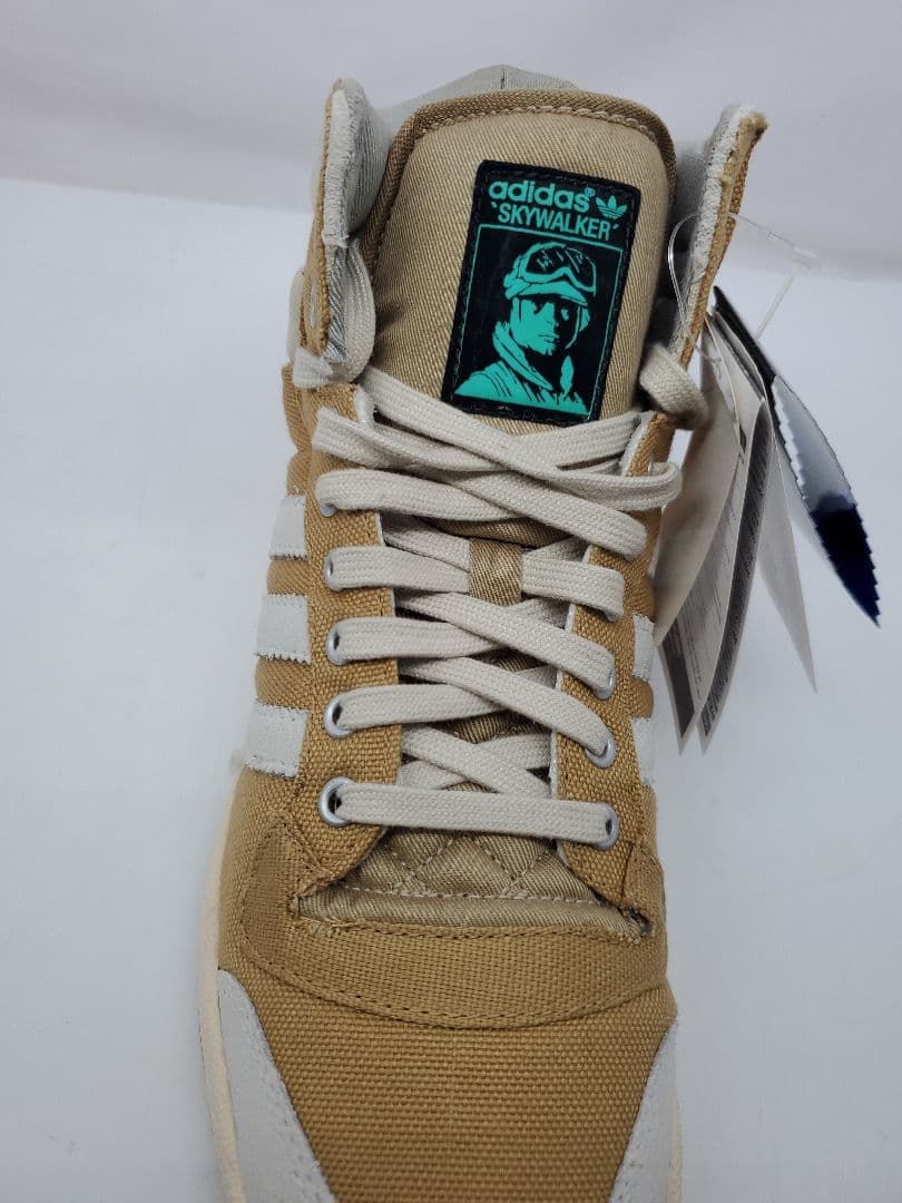 アディダス・スターウォーズ コラボスニーカー スカイウォーカー　25.5cm