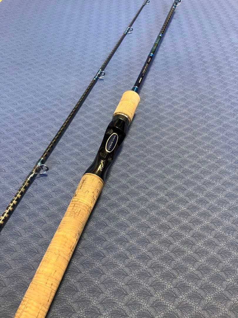 初代ワールドシャウラ1652R-2 美品　青シャウラ