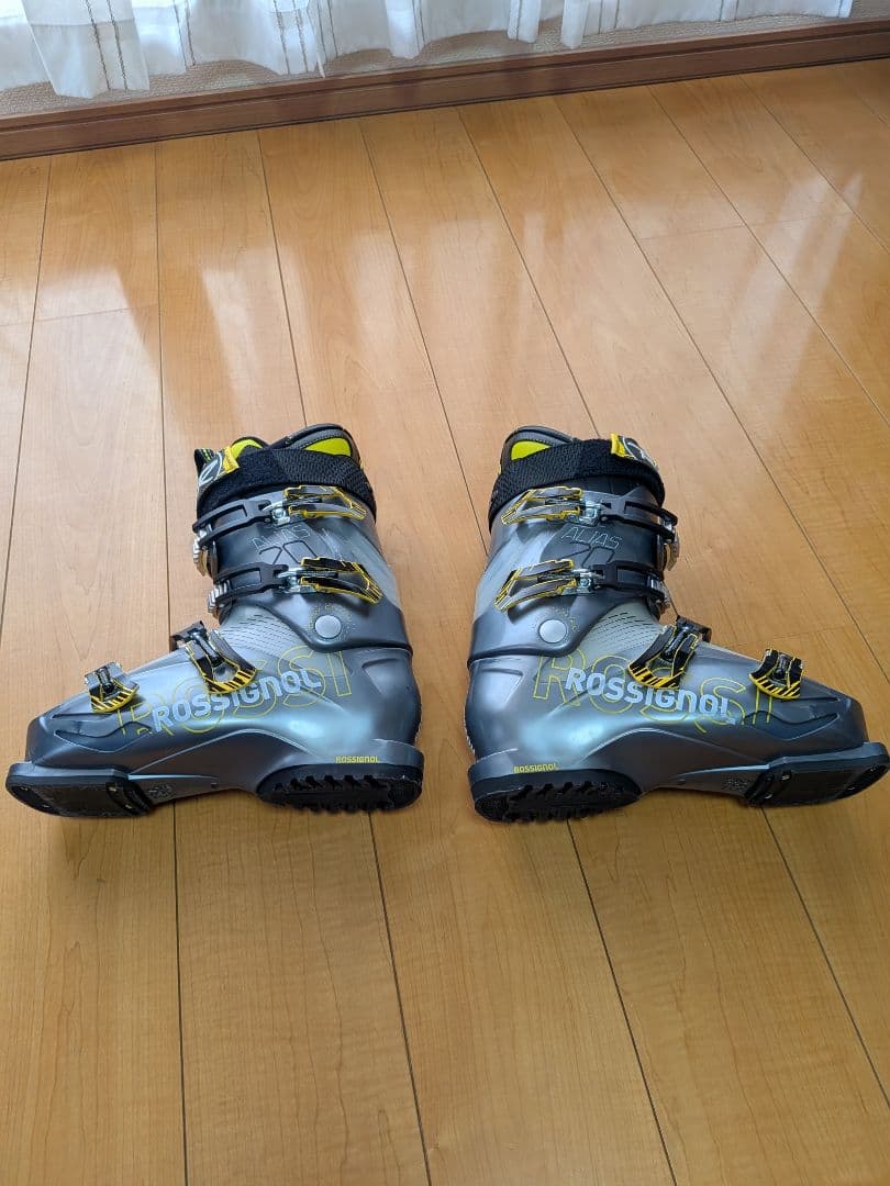 スキーブーツ　265mm ロシニョール（ROSSIGNOL）中級レベル