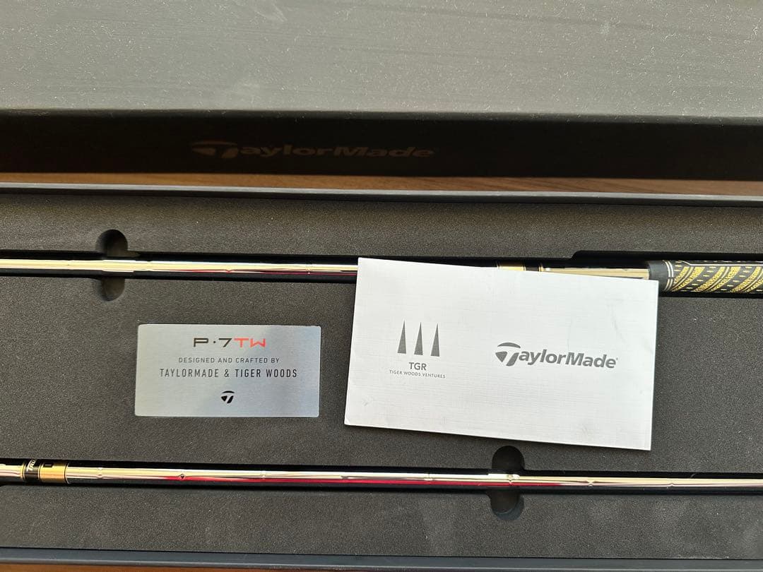 TaylorMade P-7TW 3I〜PW ダイナミックゴールド　8本セット