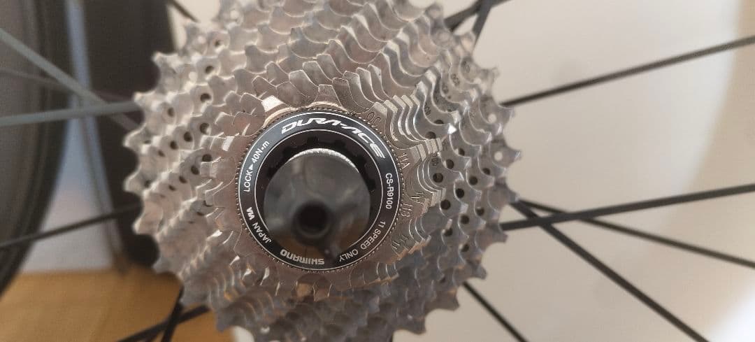 ジャンク r88mm/f66mm カーボンホイール SUPERTEAM