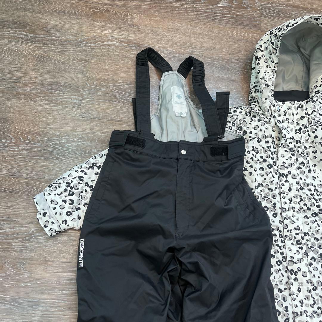 DESCENTE デサント　美品　　セットアップ　上下　スキーウェア　女の子