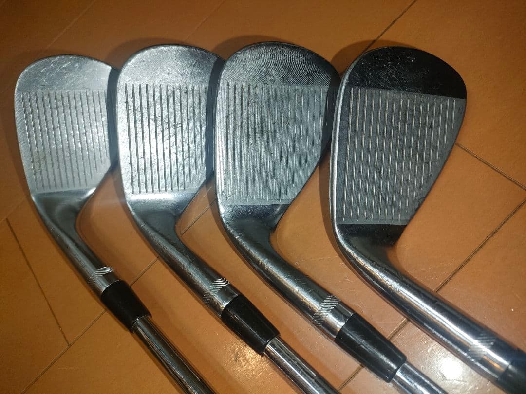 タイトリスト ボーケイ SM7のウェッジ48°.52°.56°.60°４本セット