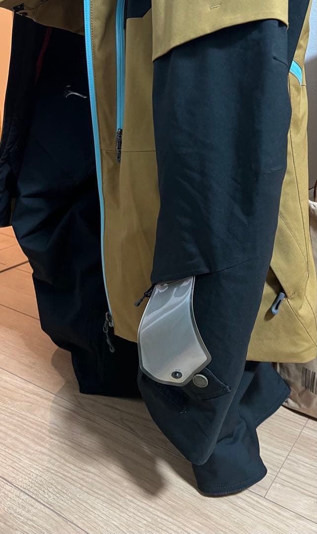 Mizuno ブレスサーモ スキーウェア 上下セット Sサイズ