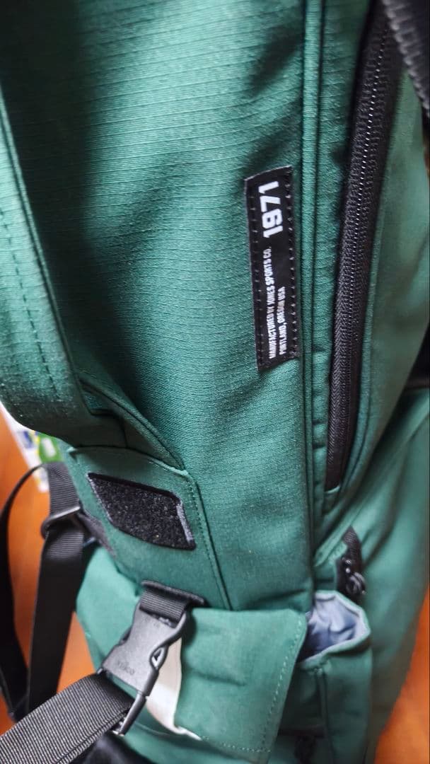 宅内で一度中身詰めただけ　ジョーンズ　キャディバッグ　Rover 2024モデル