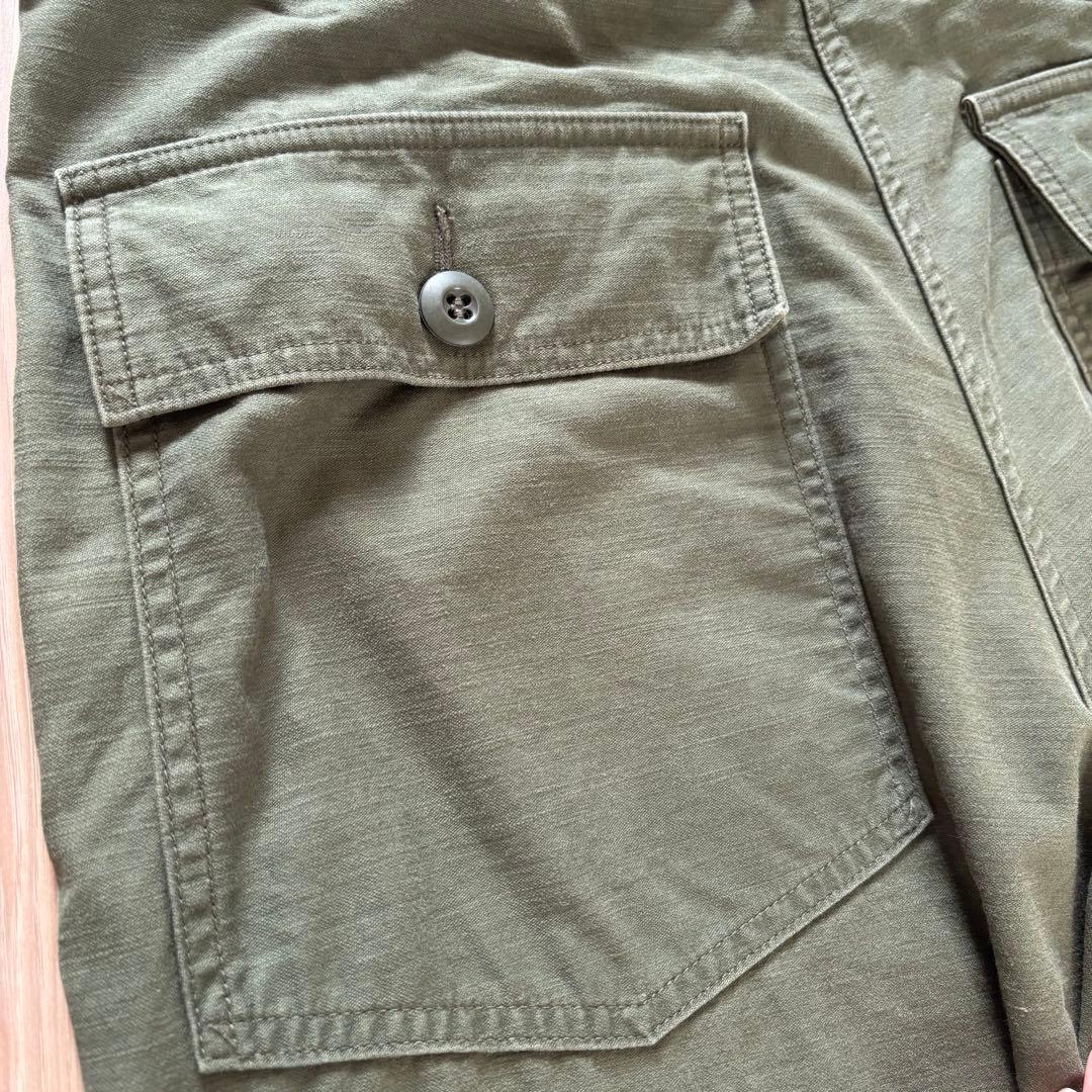 CIOTA シオタ スビンコットンムラ糸バックサテンベイカーパンツ カーキ 5